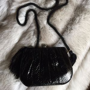 Black Leather Fancy Shoulder Bag